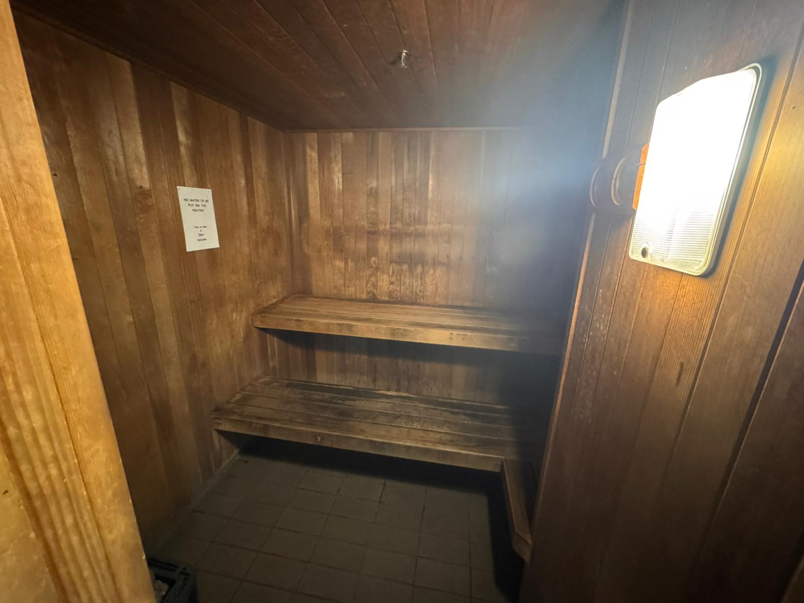 Cosy Private Room, Good View, Mel CBD photo 9