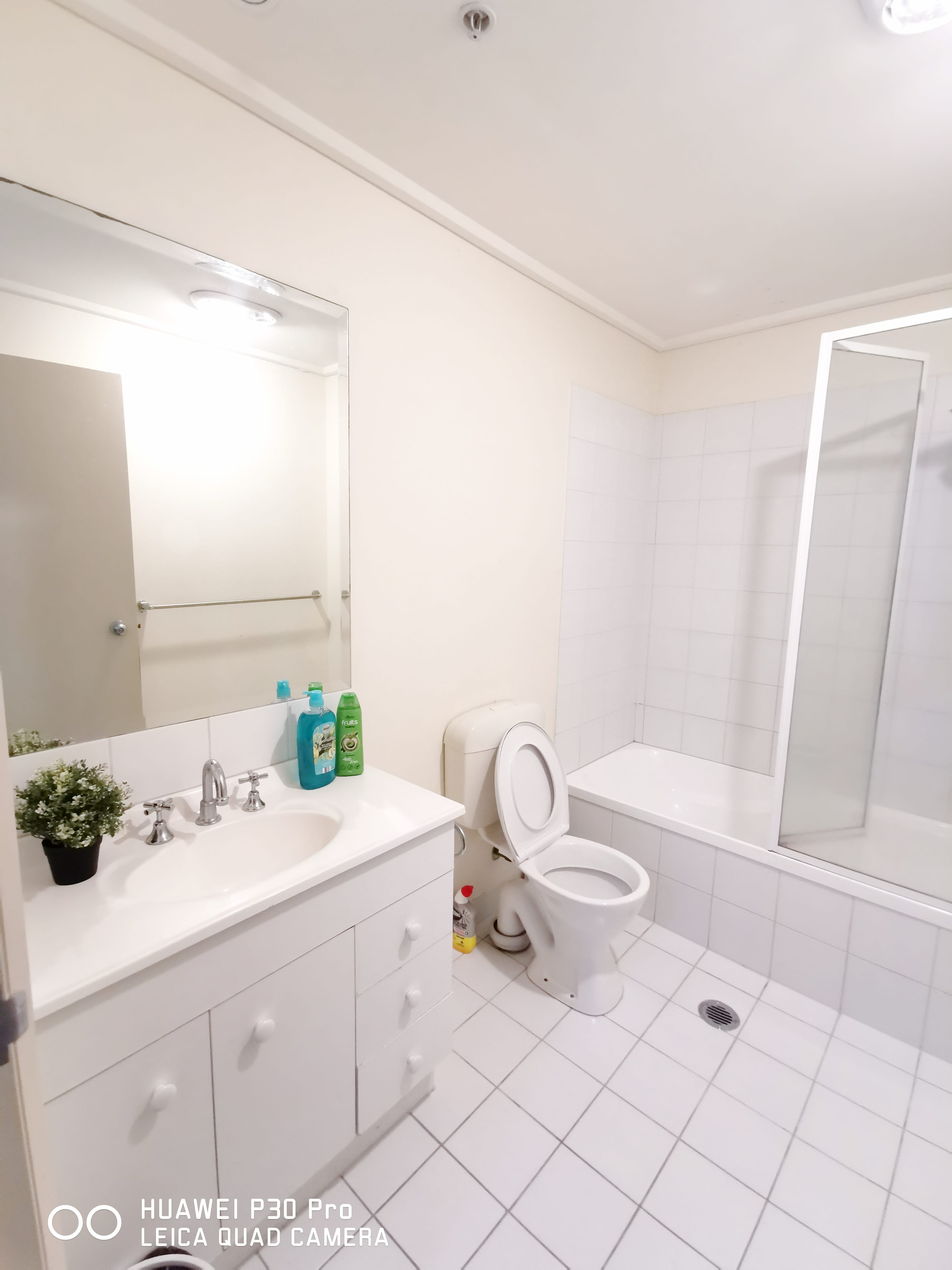 Private Double Room,Opposite Mel Central,Heater photo 9