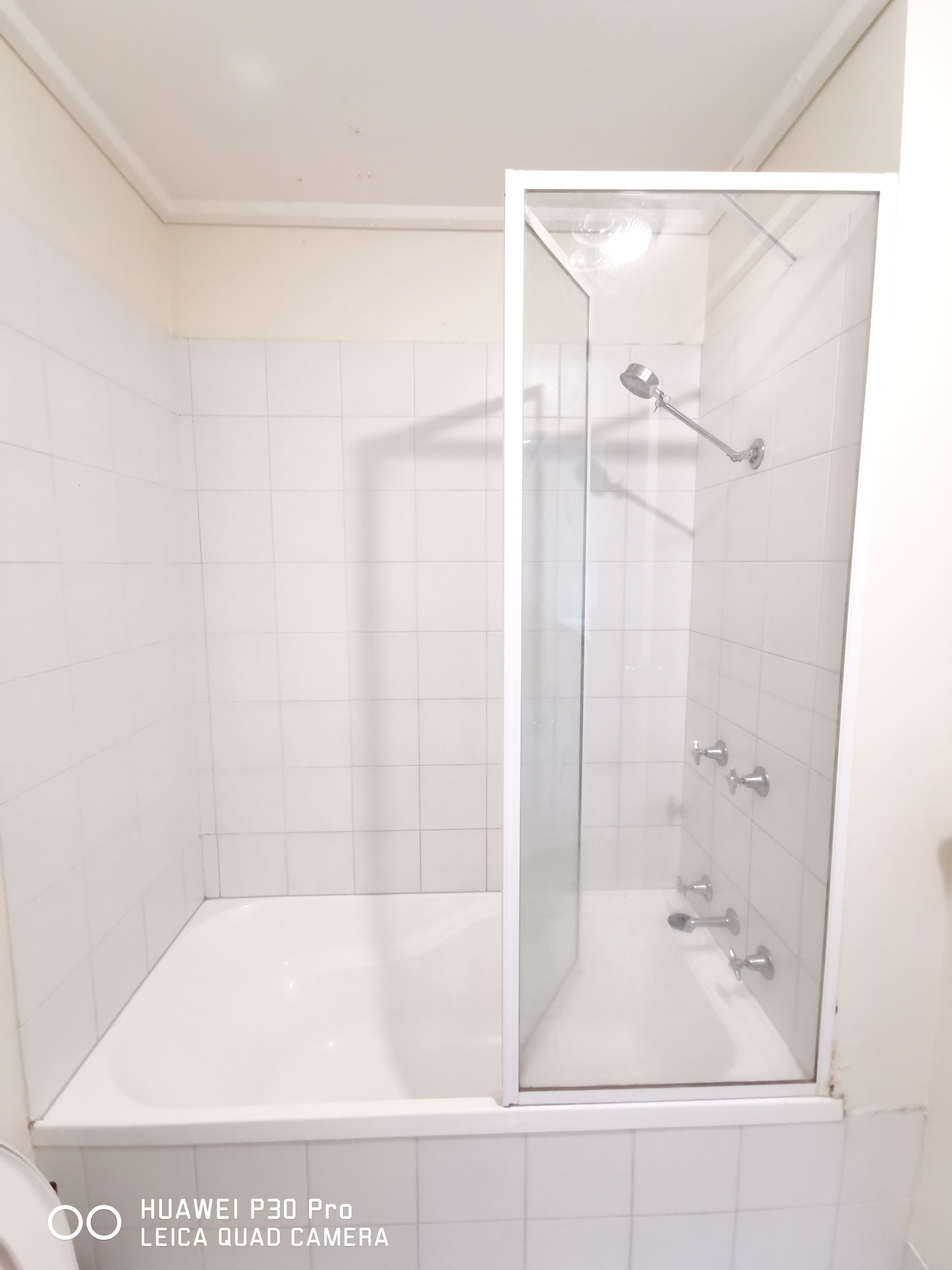 Private Double Room,Opposite Mel Central,Heater photo 10