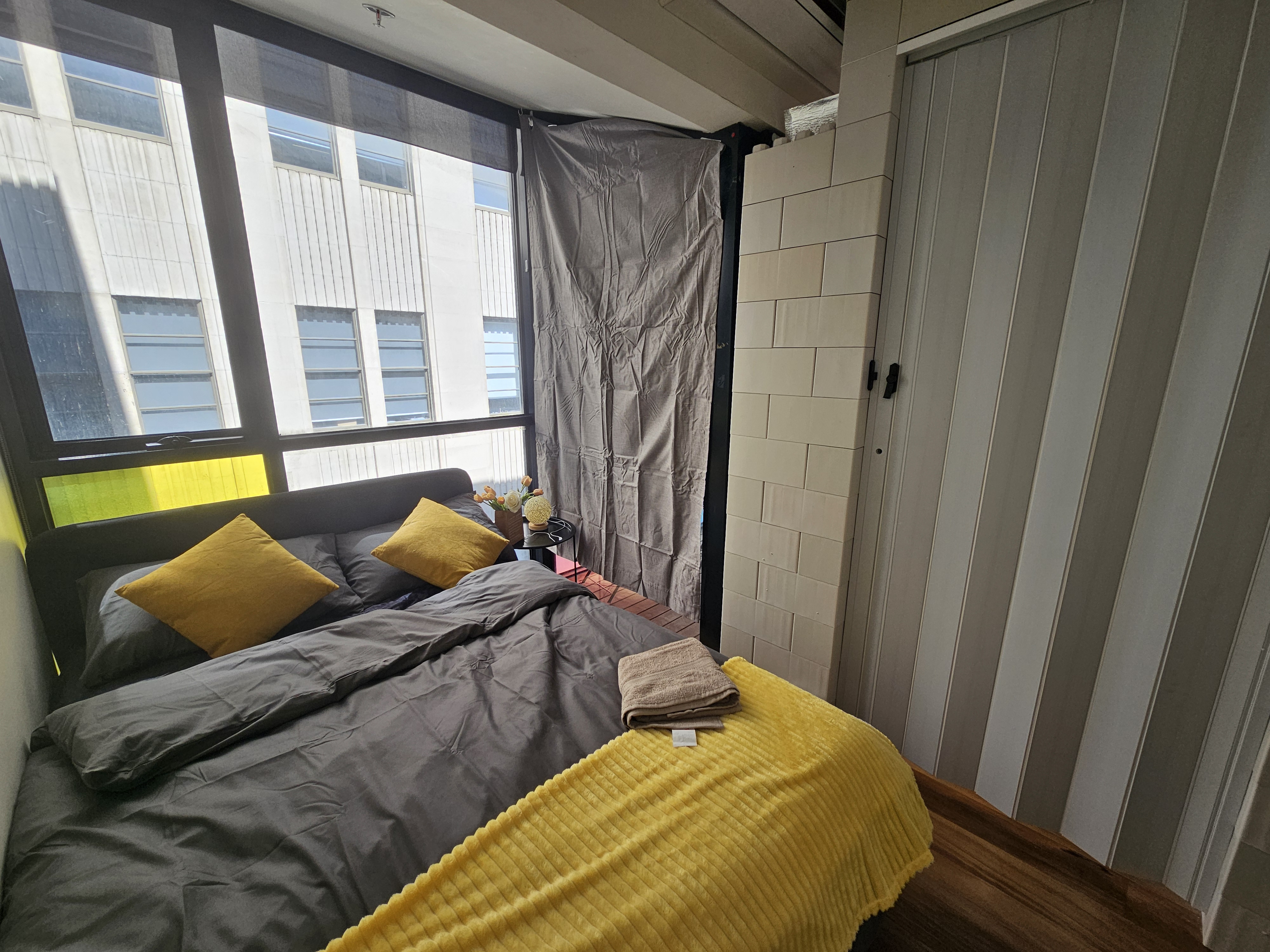 🧱LEGO🧱 Room,CBD,free tram zone,Aircon photo 3
