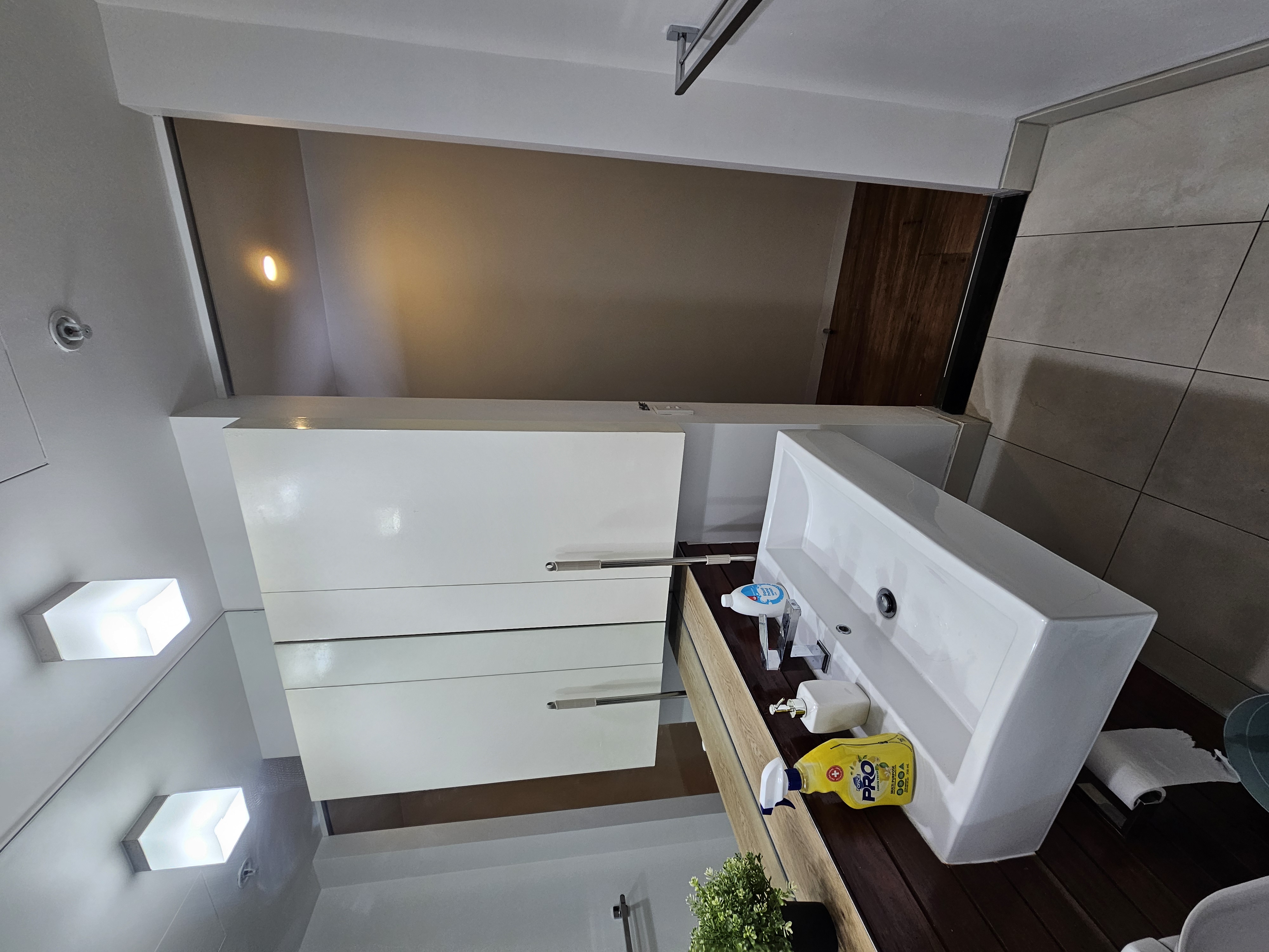 🧱LEGO🧱 Room,CBD,free tram zone,Aircon photo 7